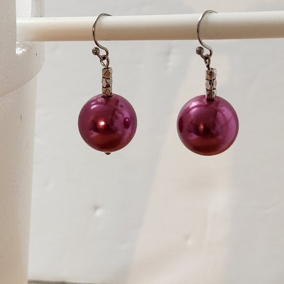 Hand Crafted Elegant Pink Pearl Ball Earrings Pierced Magenta - Picture 3 of 8